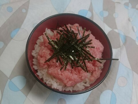 まぐろの叩き丼